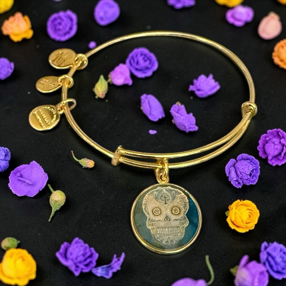 🧡💜ALEX AND ANI🧡💜Color Infusion Calavara Charm Bangle in Shiny Gold/NWOT